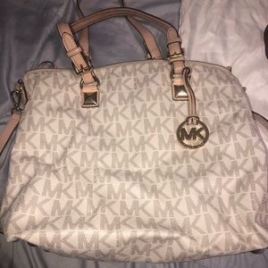 Michael Kors purse
